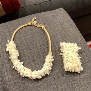 Bracelet and necklace stone set